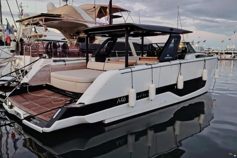 Cranchi A46 Luxury Tender