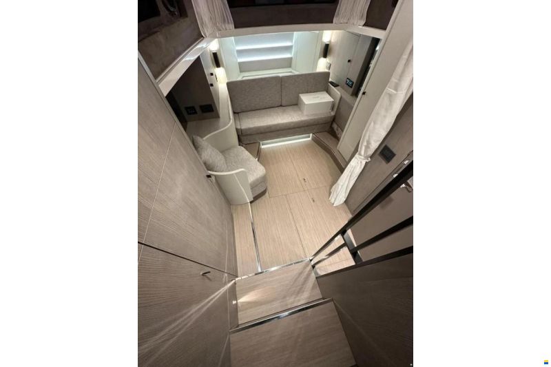 Cranchi A46 Luxury Tender