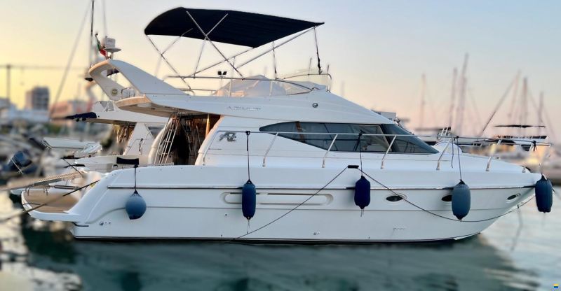 Azimut 40
