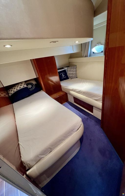 Azimut 40