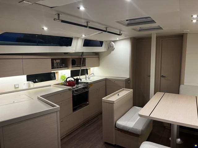 Beneteau Oceanis 46.1