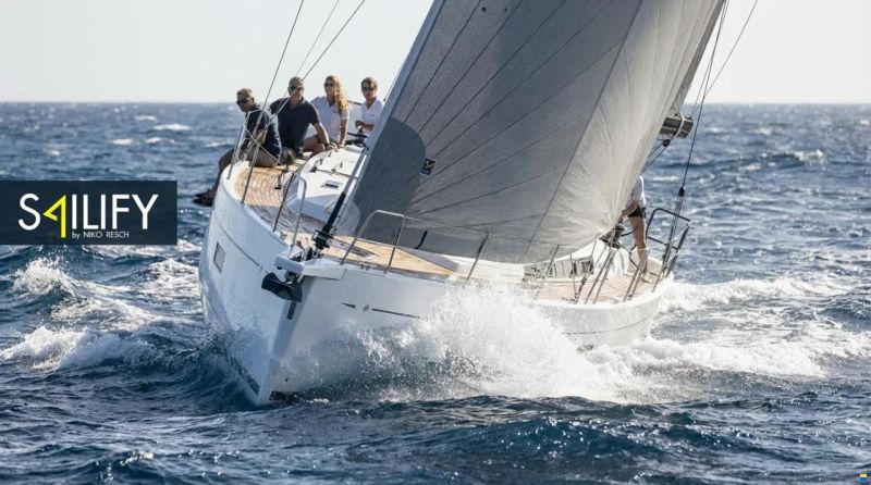 Beneteau First 44
