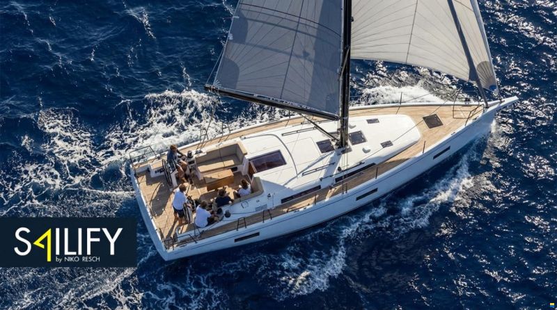 Beneteau First 44