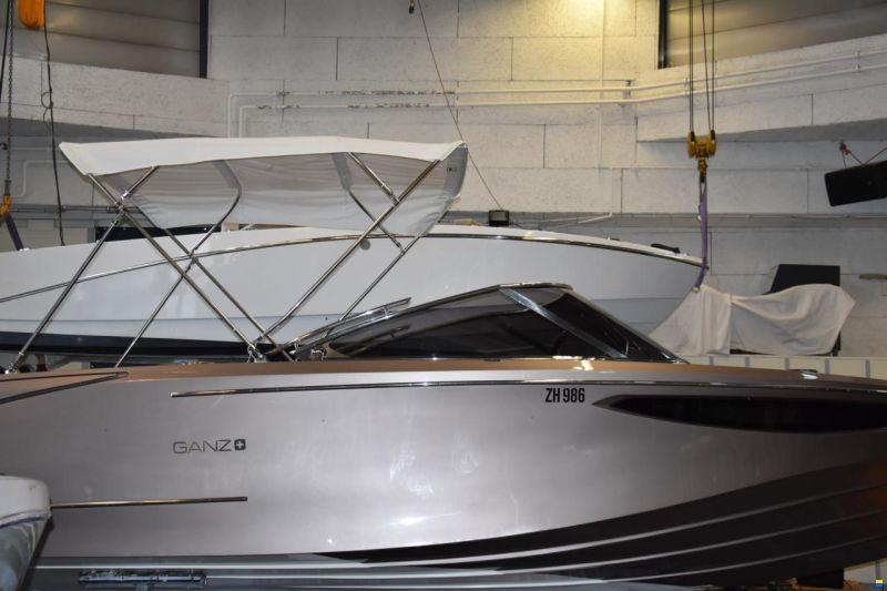 Ganz Boats Ovation 7.6 Cabin