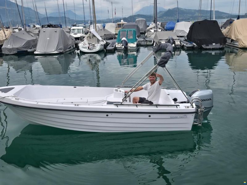 SilverYacht 525
