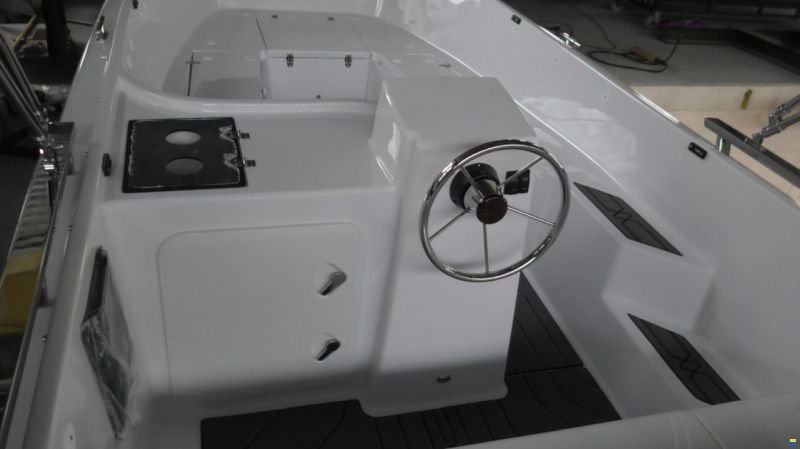 SilverYacht 525