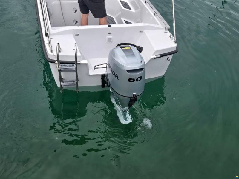 SilverYacht 525