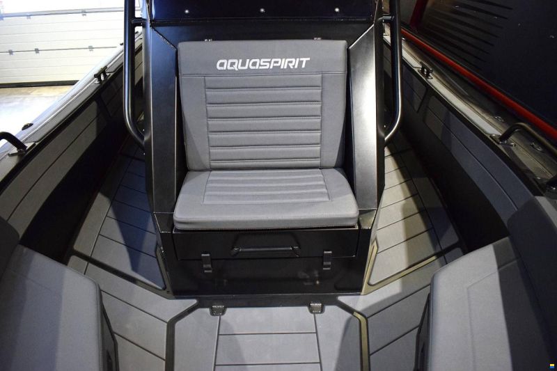 Aqua Spirit 700 - 150 HP Yamaha