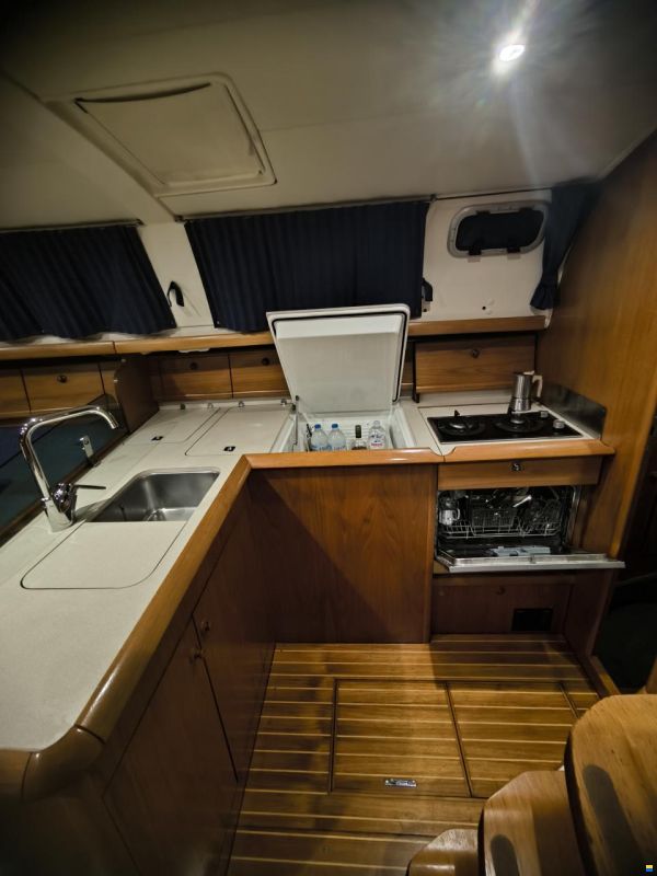 Jeanneau DS43