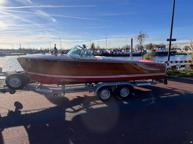 Riva Super Florida