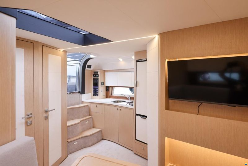 Focus Motor Yacht Power 44