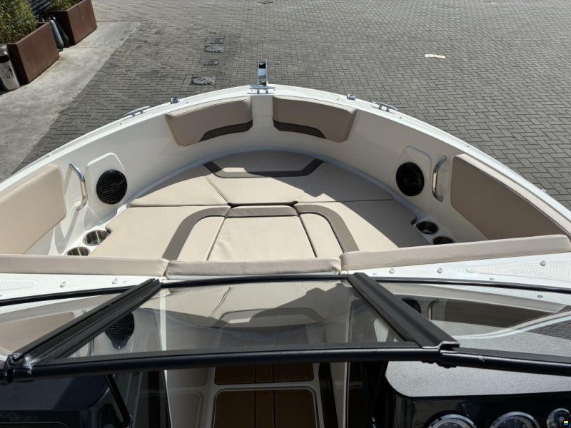 Bayliner V20