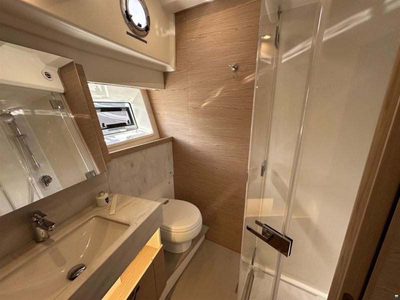 Beneteau Grand Trawler 62