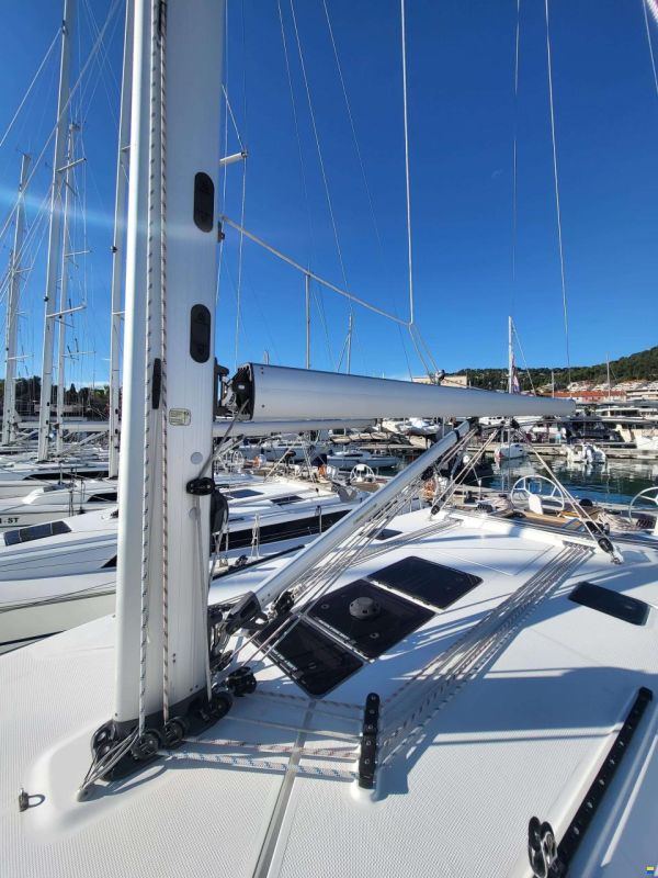 Bavaria CRUISER 46