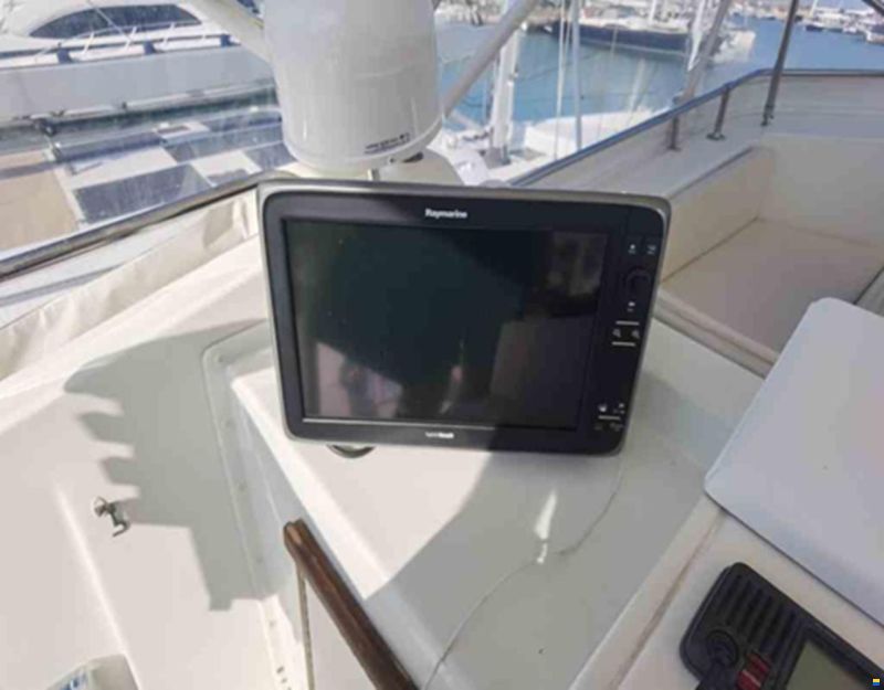 Hatteras 50