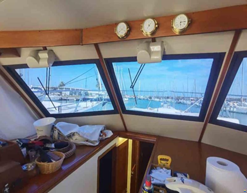 Hatteras 50