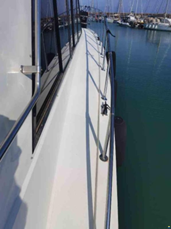 Hatteras 50