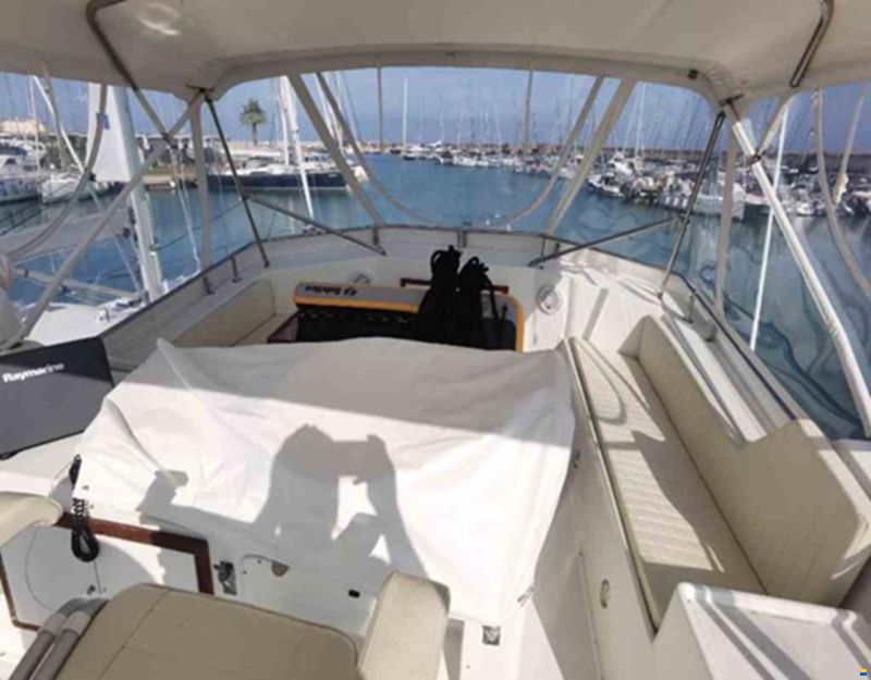 Hatteras 50