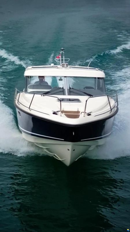Aquador 26 HardTop