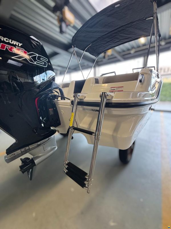 Quicksilver 525 Axess