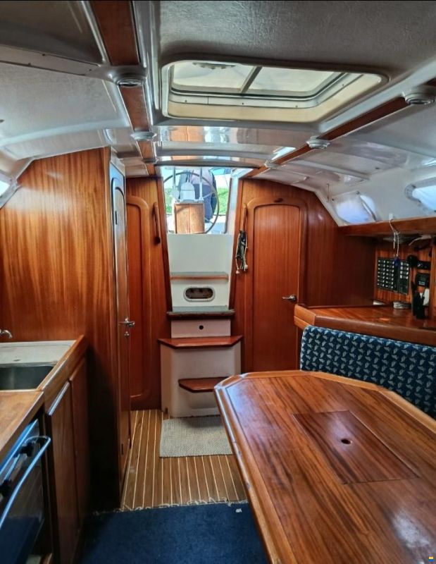 Dufour 35 Classic