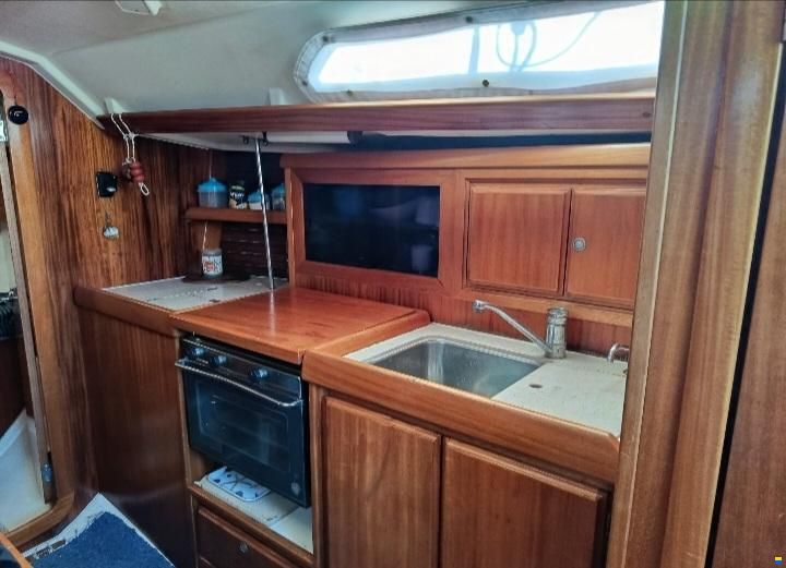 Dufour 35 Classic