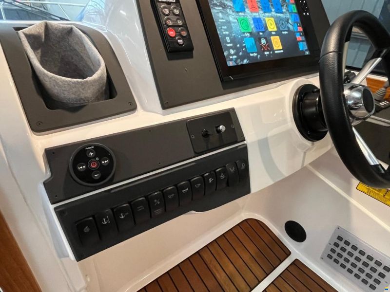 Aquador 28 HT