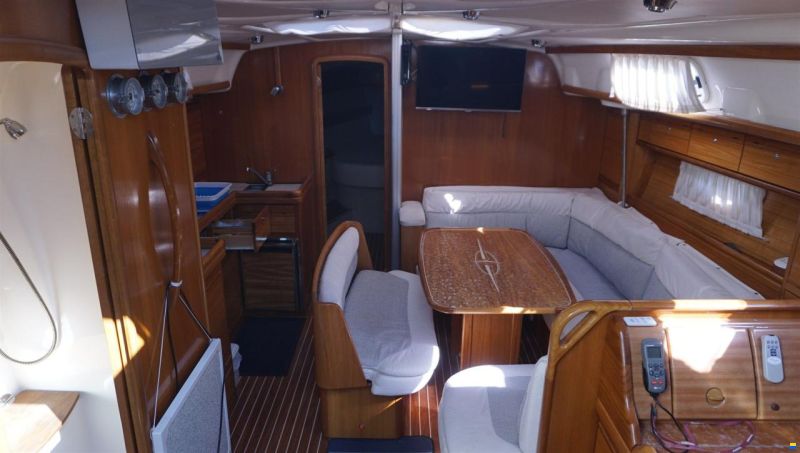 Bavaria 42 Cruiser