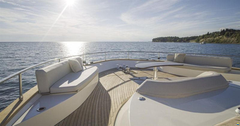 Monachus 70 Fly