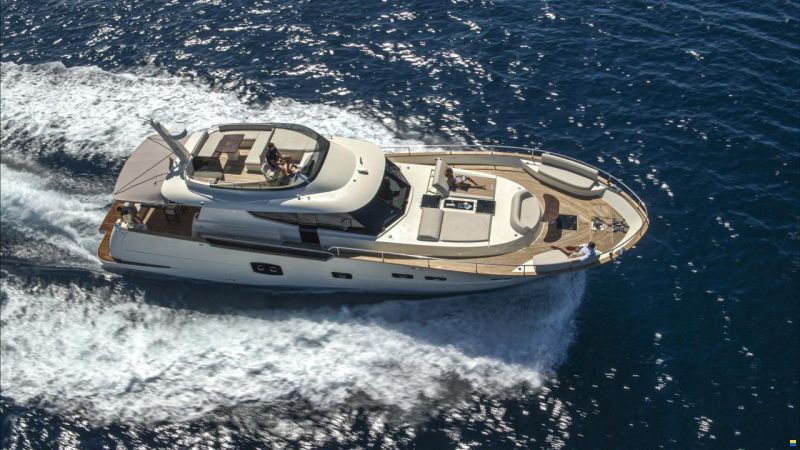 Monachus 70 Fly