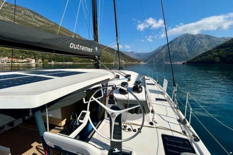 Outremer 55