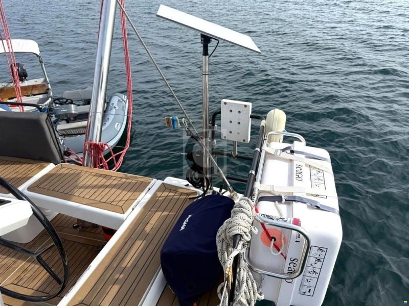 Hanse 548