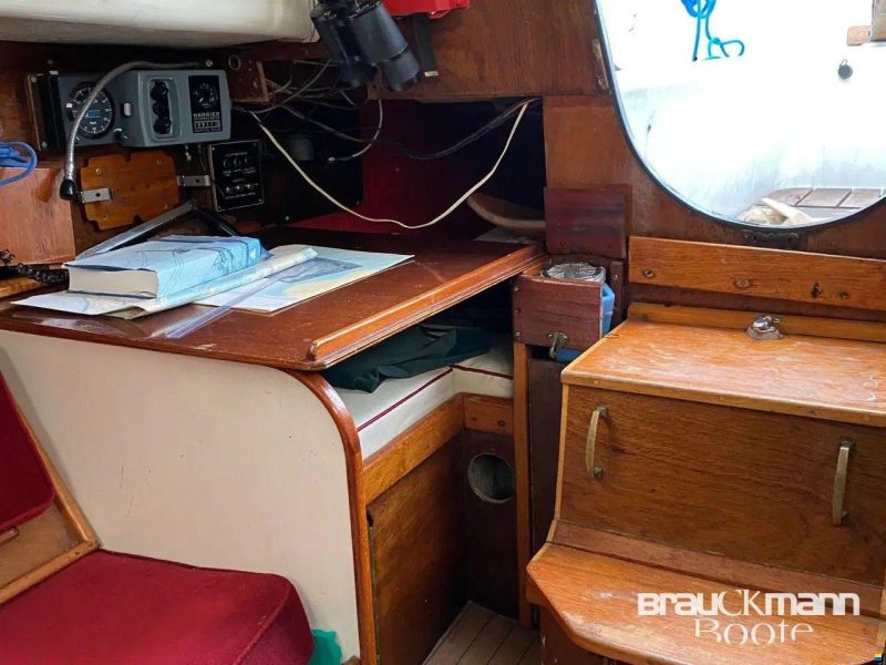 Van de Stadt Pioneer 9
