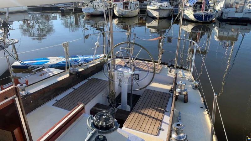 LeComte Yachts Medalist 33 Mk2