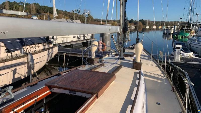 LeComte Yachts Medalist 33 Mk2