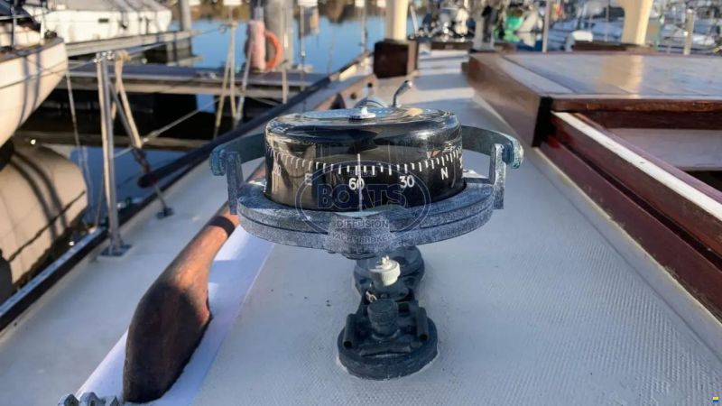 LeComte Yachts Medalist 33 Mk2