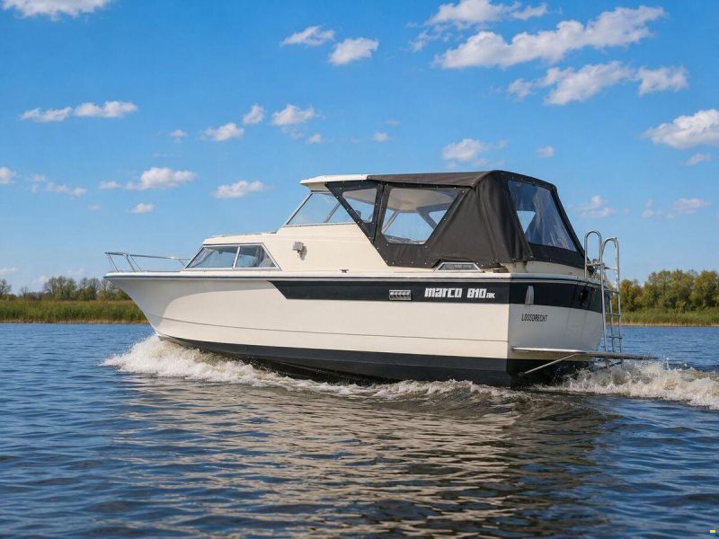 Marco Yachts 810 AK