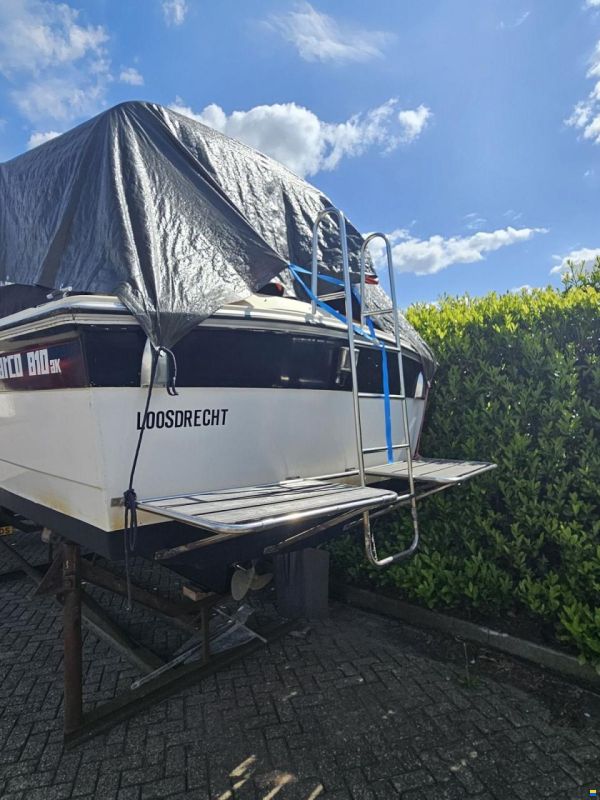 Marco Yachts 810 AK