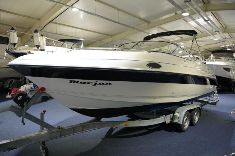 Sunbird 220 SL CORSAIR CUDDY