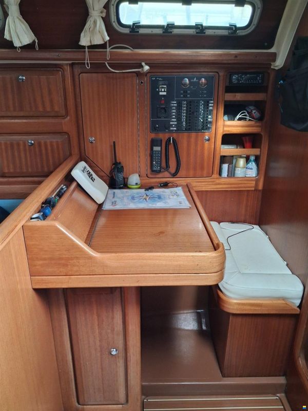 Bavaria 42