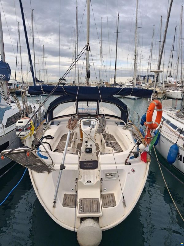 Bavaria 42