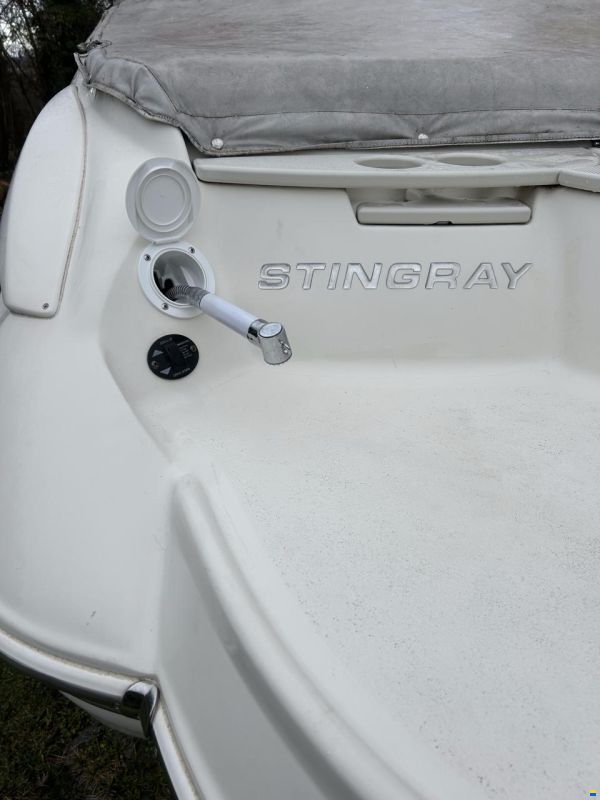 Stingray 235CR