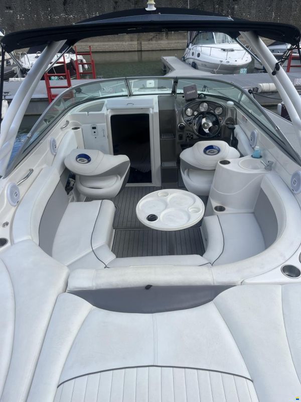 Rinker Captiva 246cc