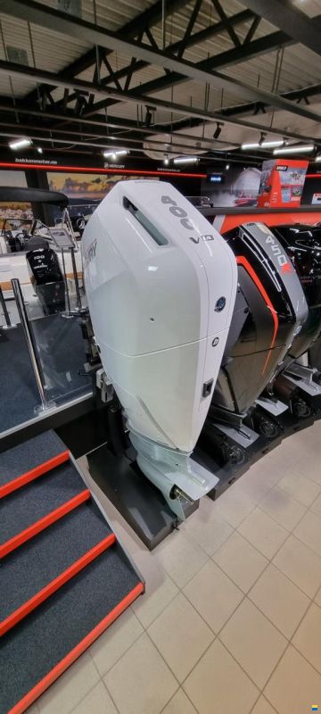 Mercury 400 5.7L XL CF V10 Verado