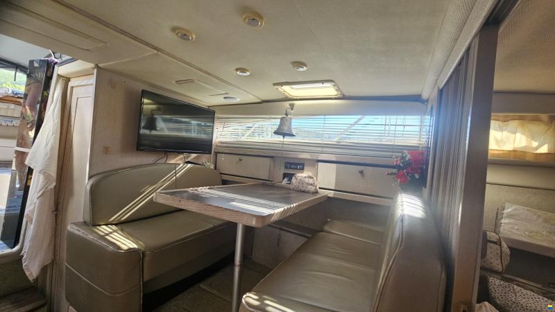 Bayliner 3255 Avanti Express Cruiser