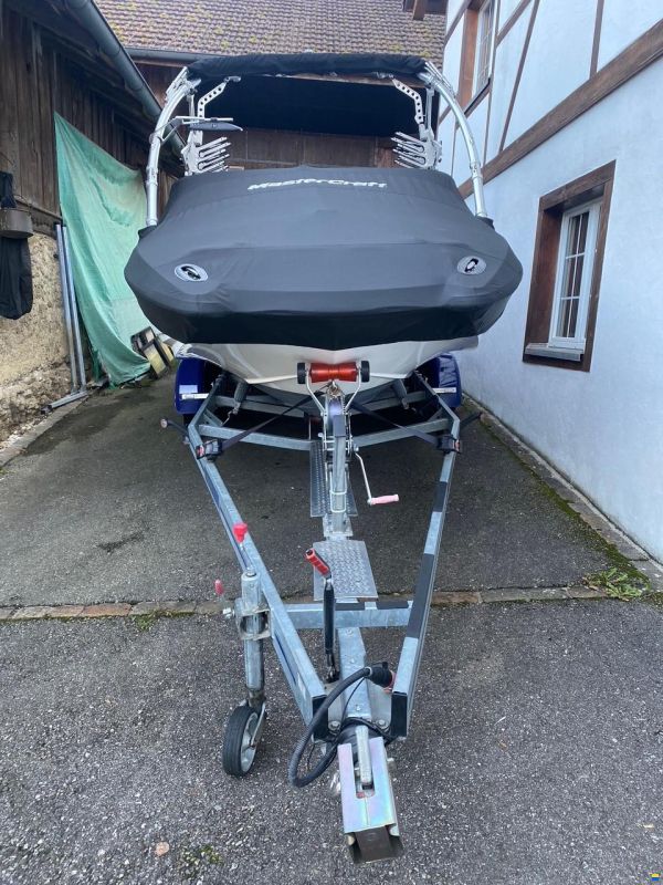 Ohlmeier Fahrzeugbau MT2700 für Wellenantrieb