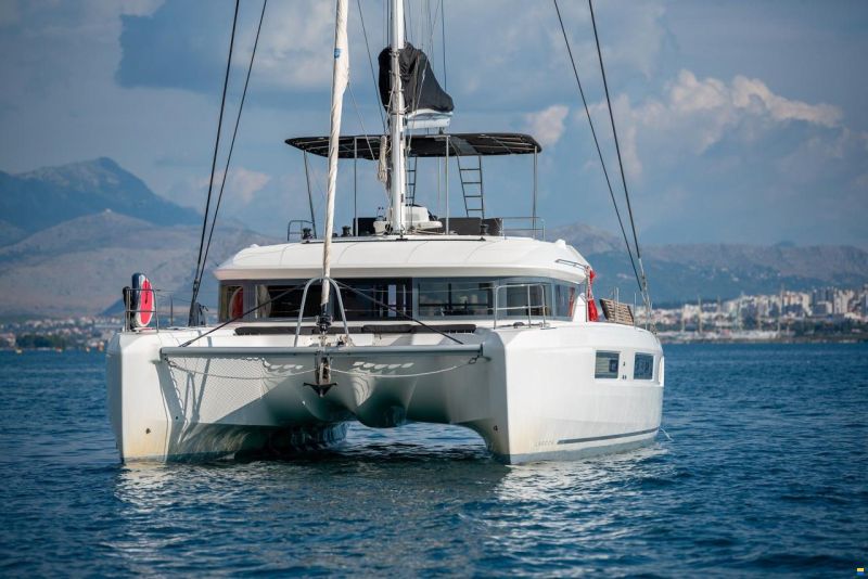 Lagoon 50