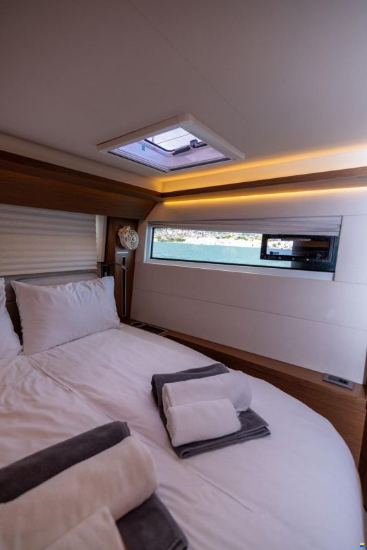 Lagoon 50