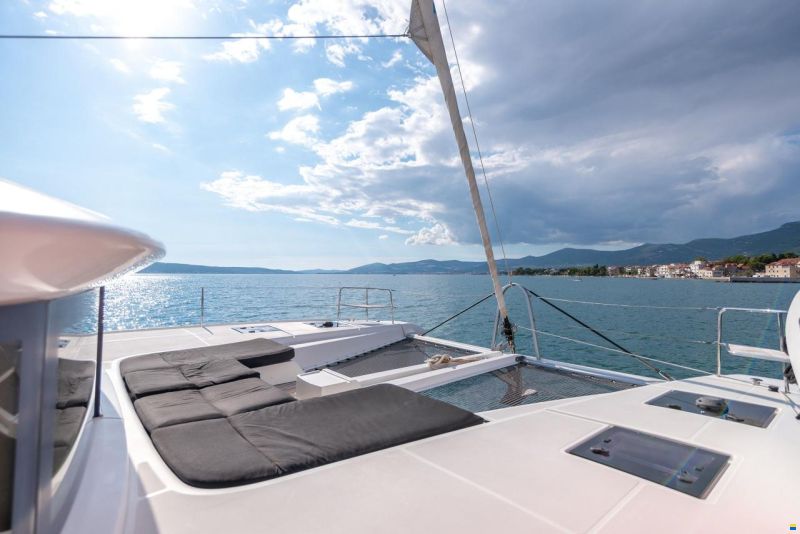 Lagoon 50