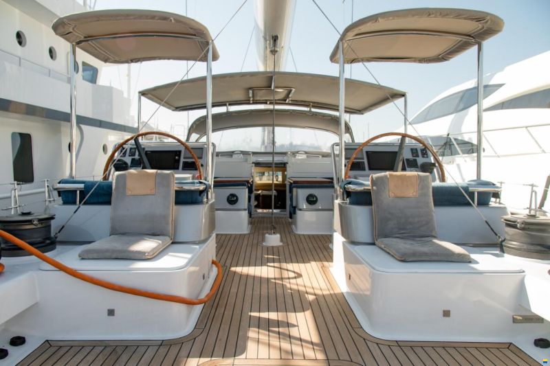 Alia Yachts AIYANA